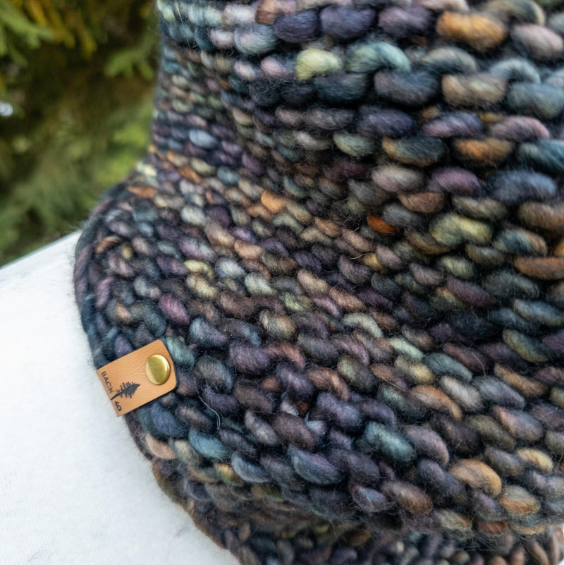 Luxe Line Pamn Bandana Cowl (Woodland)