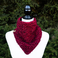 Luxe Line Bandana Cowl (Cereza)
