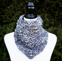 Luxe Line Bandana Cowl (Pearl)