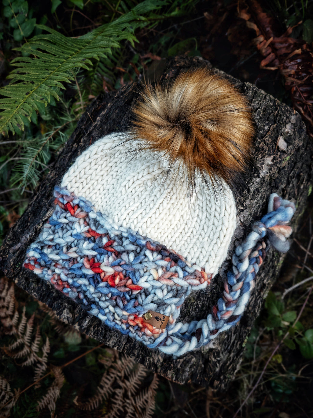 Luxe Line Crush Chapeau (Leather Wave) | Adult