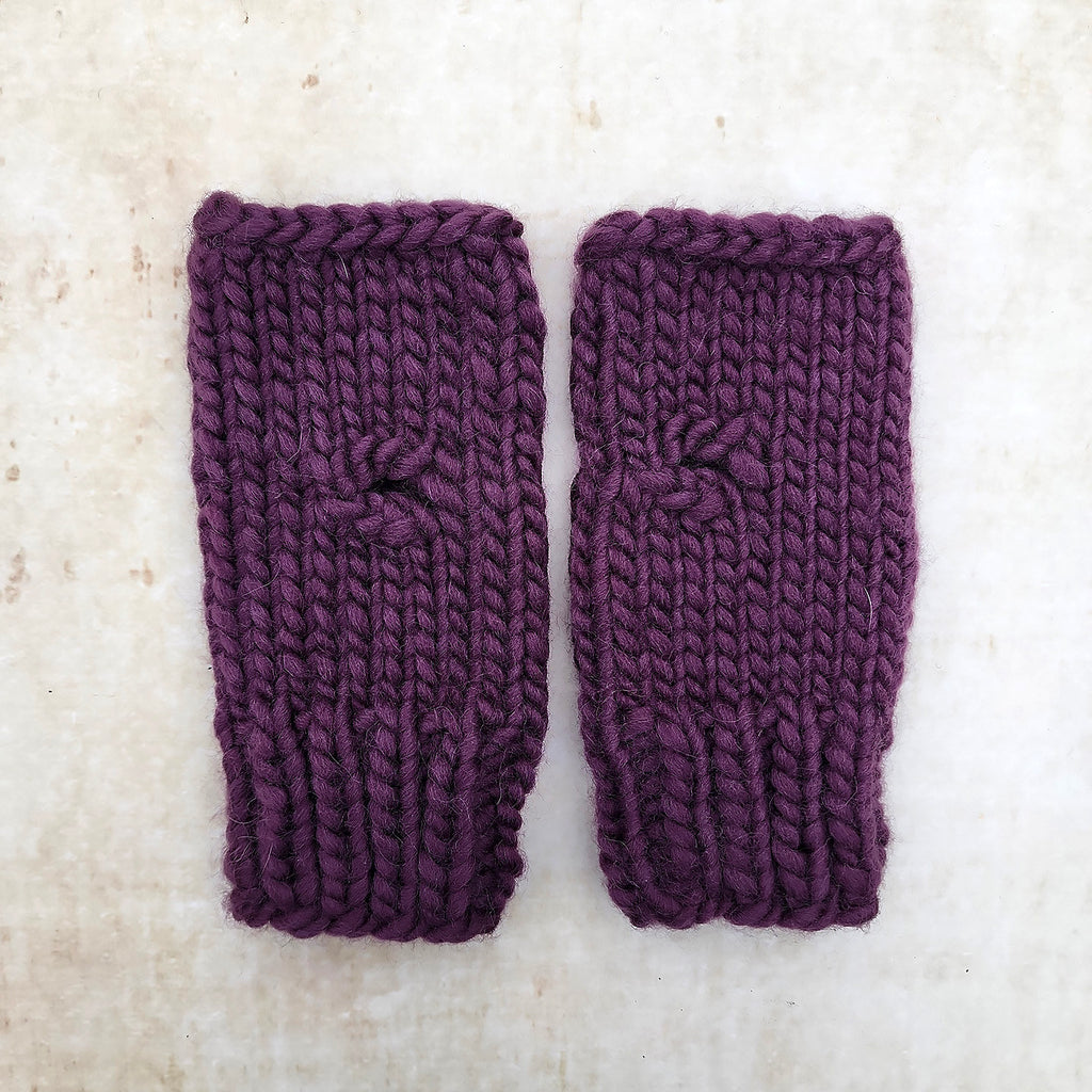 Luxe Line Fingerless Mitts (Grape Wine) | Adult O/S