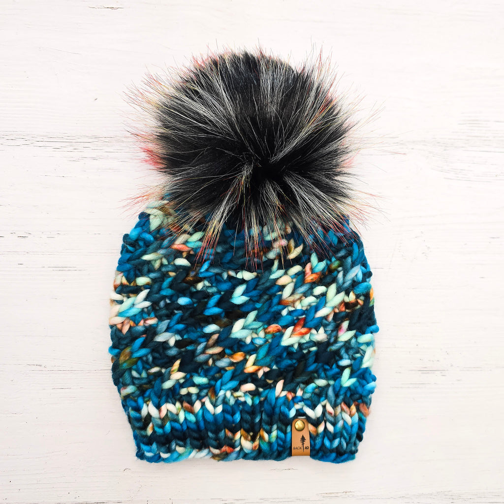 Luxe Line Gales of November Hat (Tide) | Adult