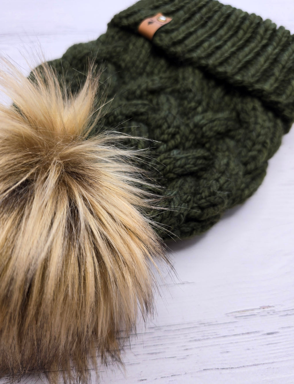 Luxe Line Cable Beanie (Olive) | Adult