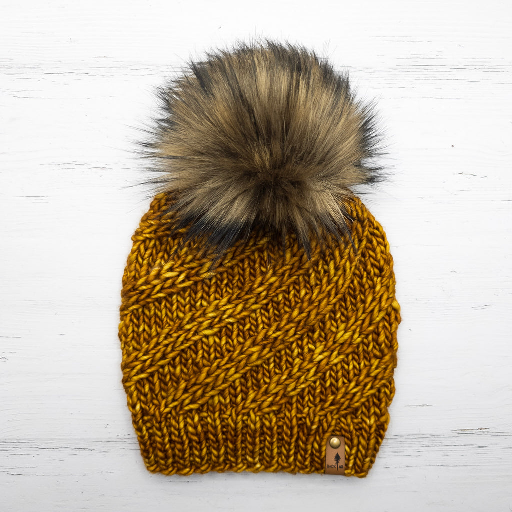 Luxe Line Estuary Beanie (Oro) | Adult