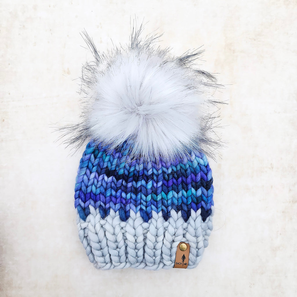 Luxe Line Classic Beanie (Azul) | RTS 0-3 Months