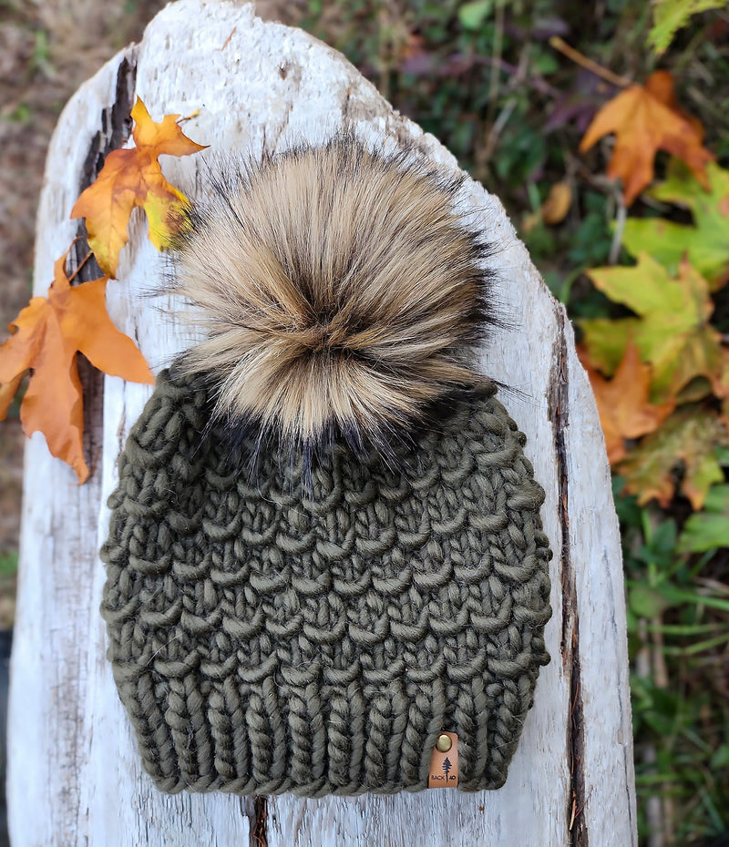 Luxe Line Mesa Beanie (Olive) | Adult