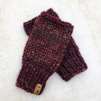 Classic Line Fingerless Mitts (Mulled Wine) | Adult RTS