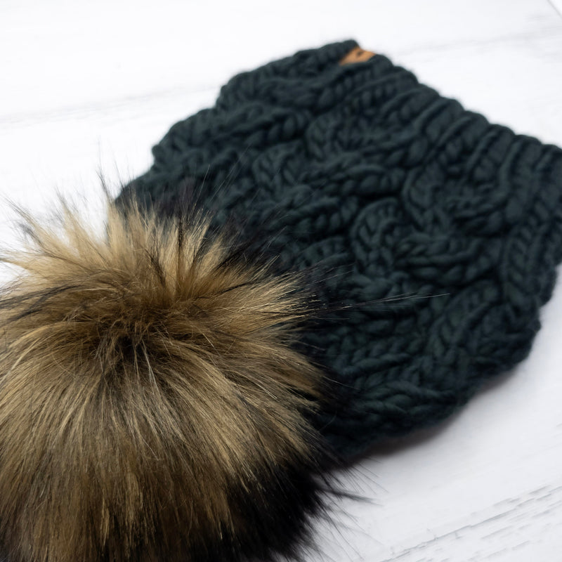 Luxe Line Braided Cable Beanie (Forest Green) | Adult