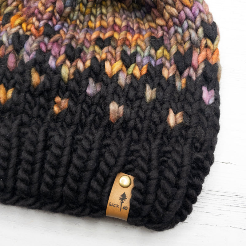 Luxe Line Primaveral Beanie (Piedras) | Adult