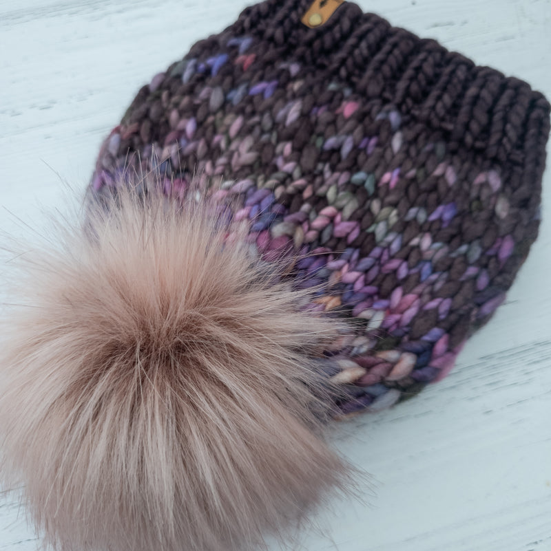 Luxe Line Sunrise Beanie (Pearl Ten/Dreamscape) | Adult