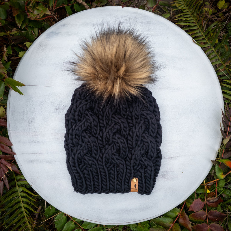 Luxe Line Cable Beanie (Black) | Adult