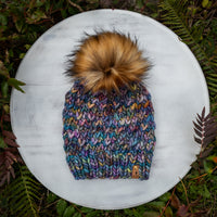 Luxe Line Emilia Beanie (Arco Iris) | Adult