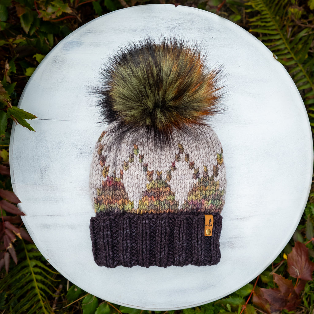 Luxe Line Jewel Beanie (Tortuga/Piedras) | Adult SM