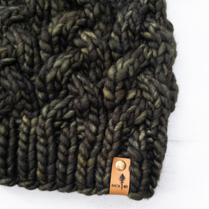 Luxe Line Cable Beanie (Olive) | Adult