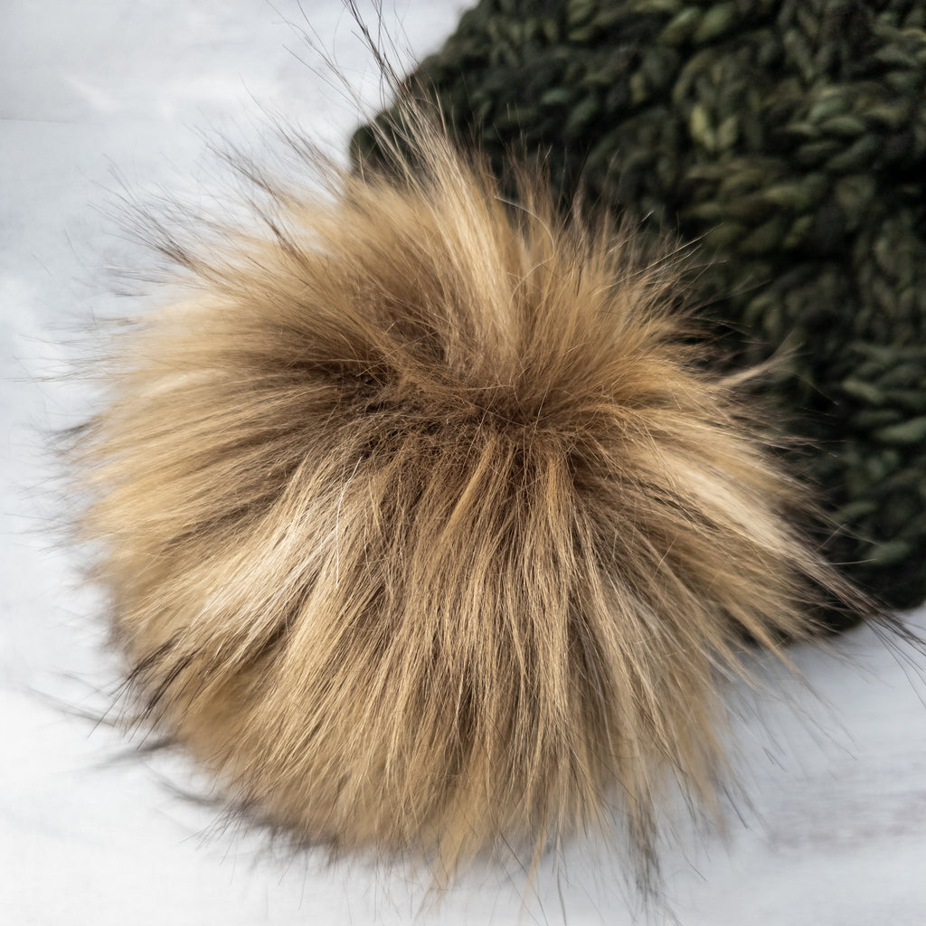 Luxe Line Cable Beanie (Olive) | Adult