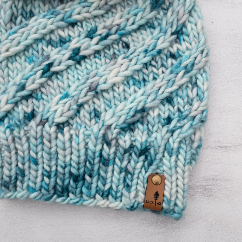 Luxe Line Estuary Beanie (Blue Surf) | Adult