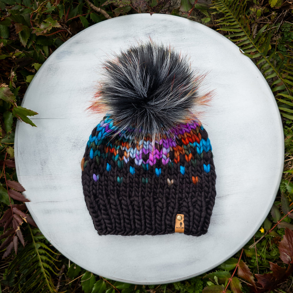 Luxe Line Primaveral Beanie (Black/Dragonfly) | Adult