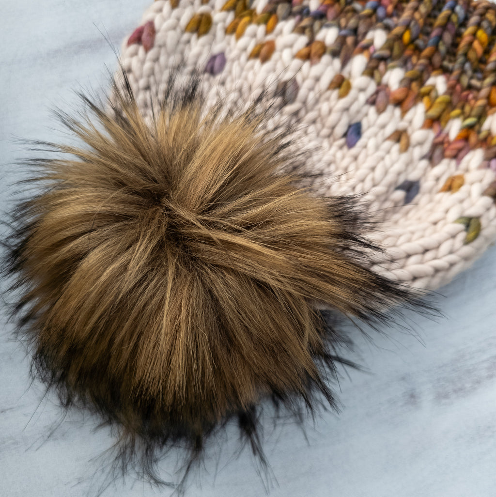 Luxe Line Primaveral Beanie (Piedras/Fog) | Adult