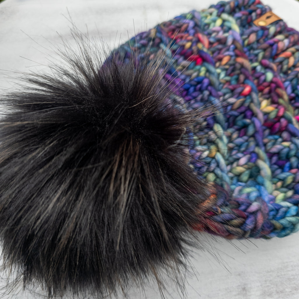 Luxe Line Whirlstream Beanie (Unique Color) | Adult