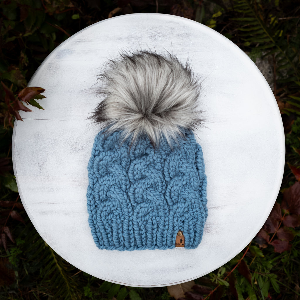 Classic Line Cable Beanie (Cornflower) | Adult