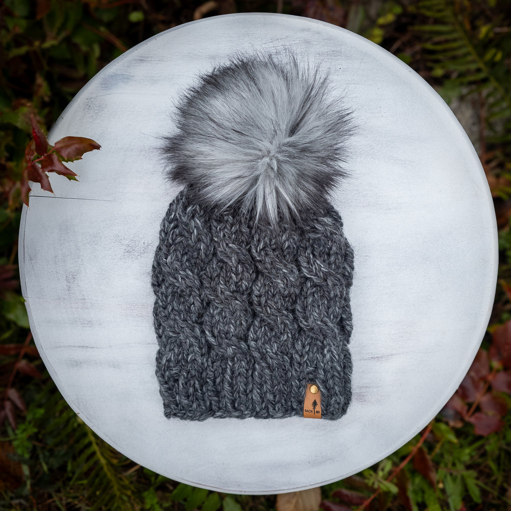 Classic Line Big Waves Beanie (Granite) | Adult