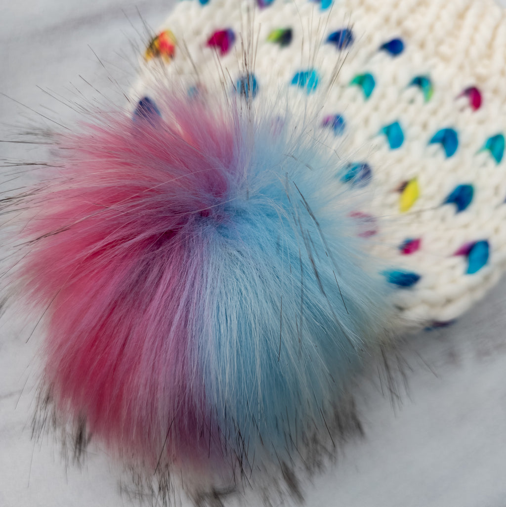 Luxe Line Mini Hearts Toque (Ivory/Sweet Emotion) | 3-9 years