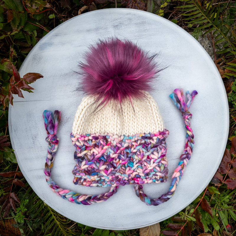 Luxe Line Crush Chapeau (Unique Color/Ivory) | 3-9 Years