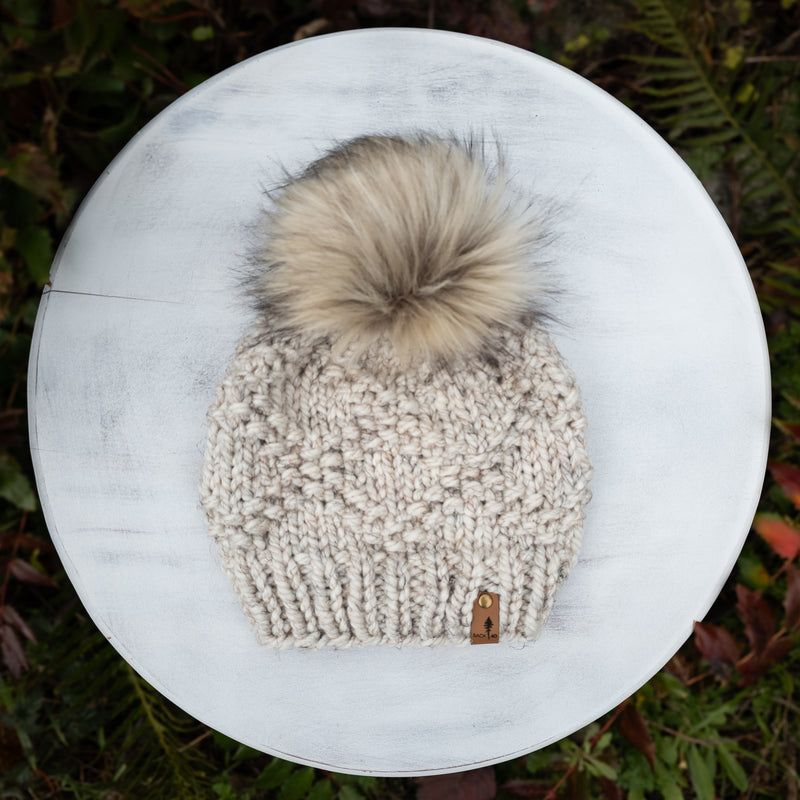 Classic Line Etta Toque (Wheat) | Adult