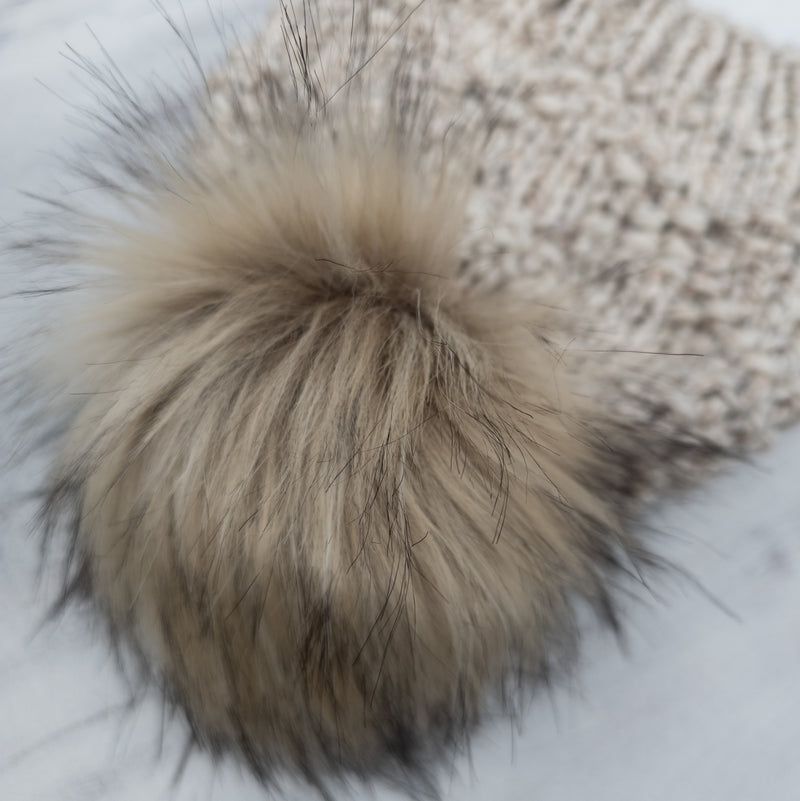 Classic Line Etta Toque (Wheat) | Adult