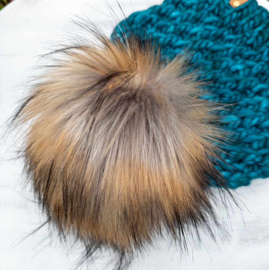 Luxe Line Emilia Beanie (Teal Feather) | Adult