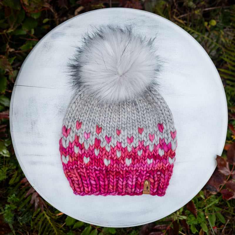 Luxe Line Primaveral Beanie (English Rose/Silver) | Adult LG