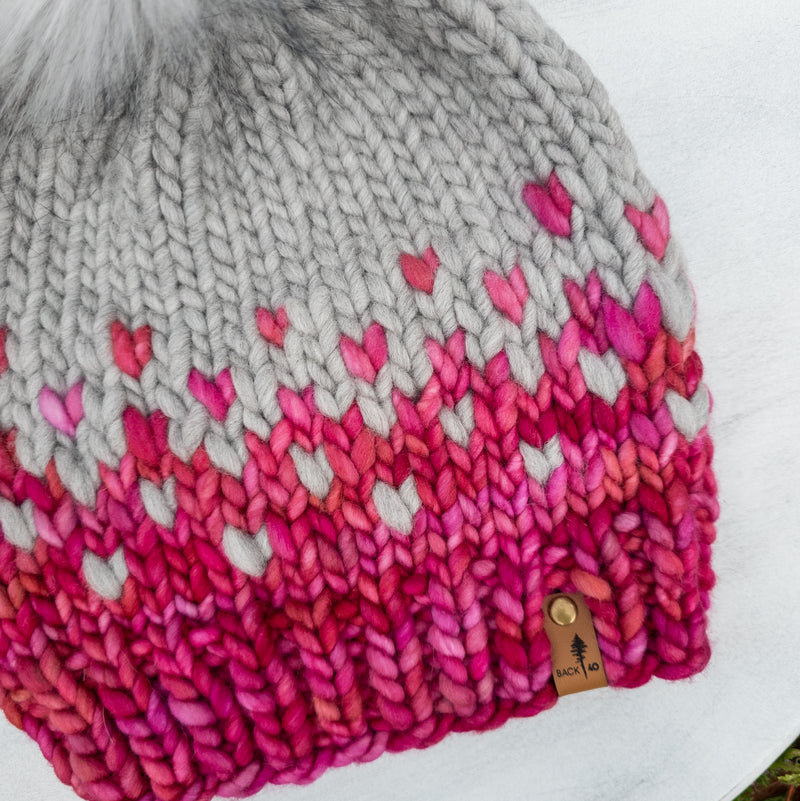 Luxe Line Primaveral Beanie (English Rose/Silver) | Adult LG