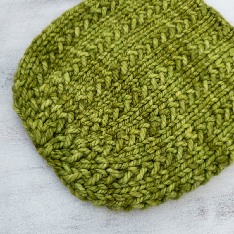 Luxe Line Windweaver Beanie (Lettuce) | Adult