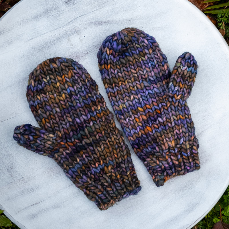 Luxe Line Crush Mittens (Soriano) | Adult O/S