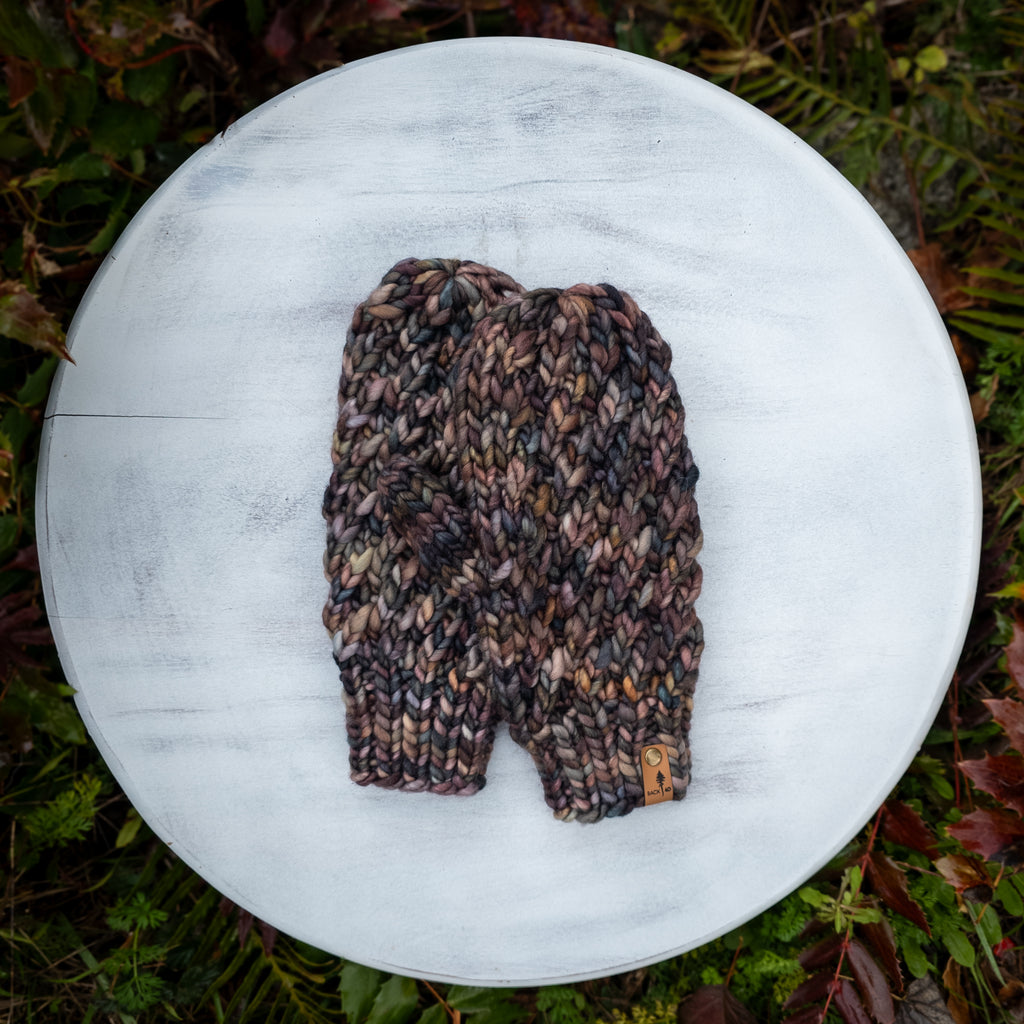 Luxe Line Toque/Mitten Set (Woodland) | Adult
