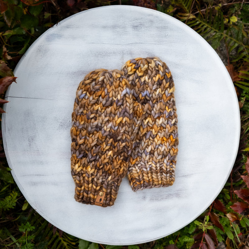 Luxe Line Mittens (Laguna Negra) | Adult O/S
