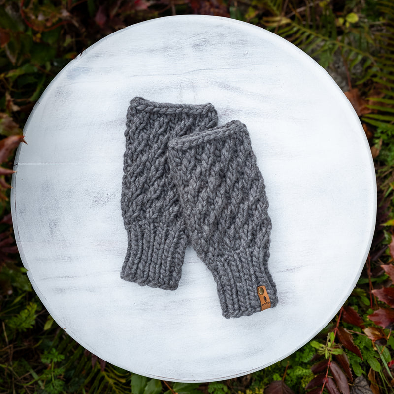 Luxe Line Fingerless Mitts (Charcoal) | Adult O/S