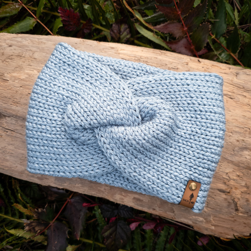 Classic Line Twist Headband | Powder Blue