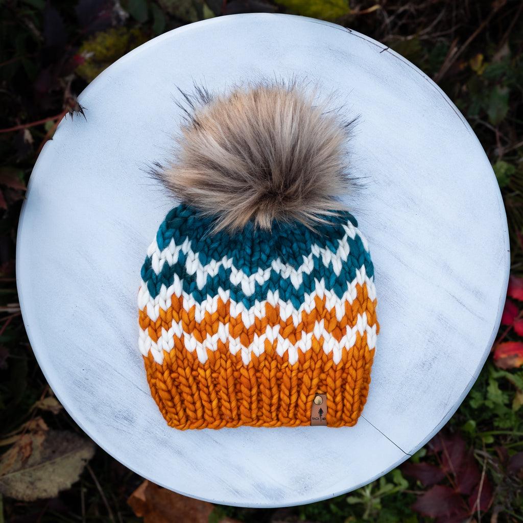 Luxe Line Aurora Glow Beanie (Sunset/Teal Feather) | Adult