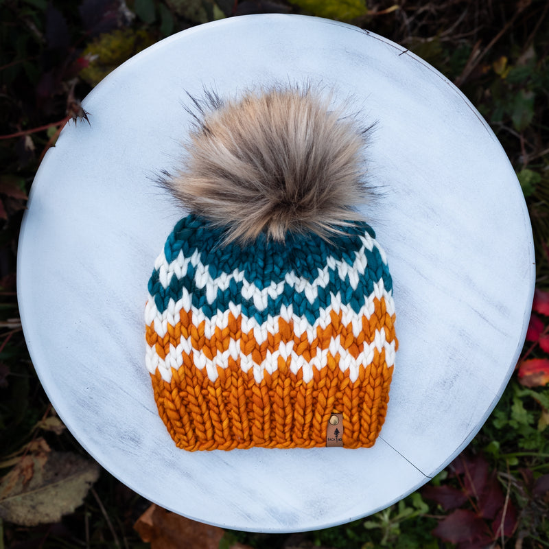 Luxe Line Aurora Glow Beanie (Sunset/Teal Feather) | Adult