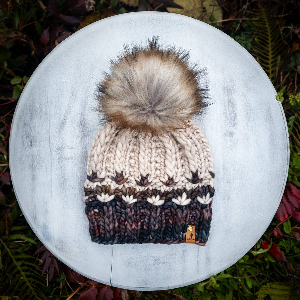 Luxe Line Mirror Pond Beanie (Soriano/Fog) | Adult/Teen