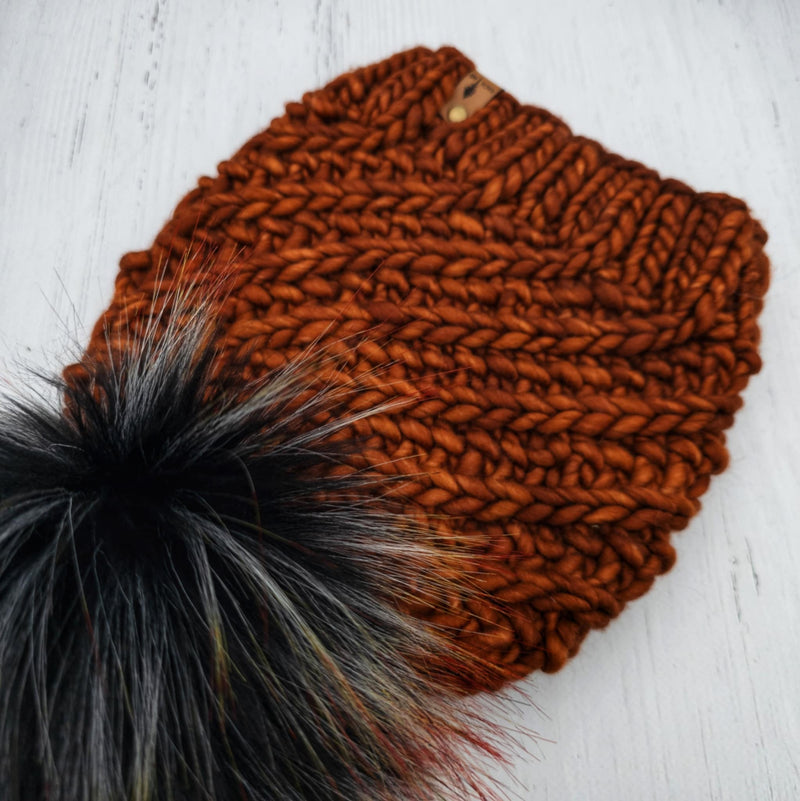 Luxe Line Gales of November Hat (Caramel) | Adult